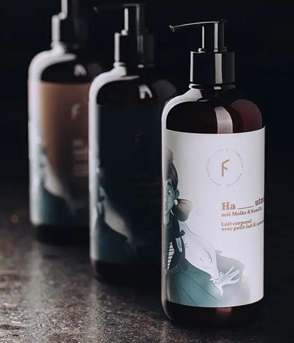 WIR. Newsletter – Grafik Illustration x Blender – fertiges Produkt mit Illustration Zilly am Etikette